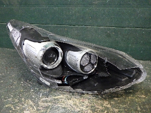 KIA SPORTAGE фара правая 92102F1010 2019г. арт.1218757 галоген