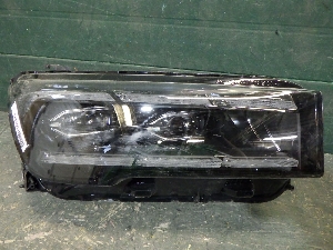 GEELY MONJARO фара правая 7051047400 2024г. арт.1255498 LED