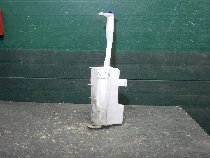 GEELY ATLAS бачок омывателя лобового стекла 6608056397
2024г. арт.1285215