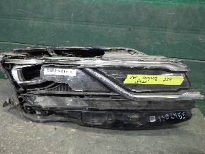 VOLKSWAGEN TOUAREG  фара правая 761941114 2019г. арт.1302455 LED