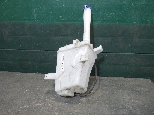 GEELY EMGRAND бачок омывателя лобового стекла 8890971425 2024г. арт.1346159 Уценка