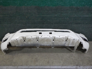 TOYOTA LAND CRUISER 300 300 облицовка бампера переднего 2021г. арт.1348301