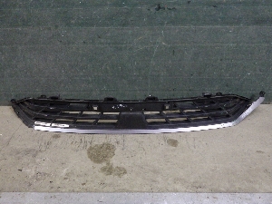 GEELY ATLAS решетка бампера переднего центральная 6010218000 2024г. арт.1381424