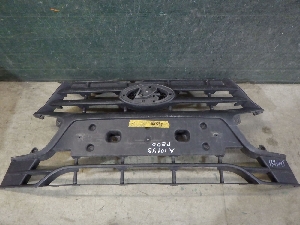 ВАЗ 2194 решетка бампера переднего центральная 8450100959 2024г. арт.1381448