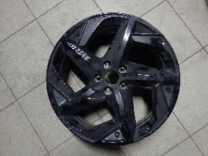 OMODA C5 диск колеса передний левый 203000879AA
2024г. арт.1387245 R18