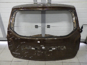 RENAULT DUSTER крышка багажника 901008732R 2013г. арт.1387560
