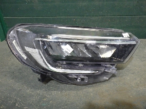 ВАЗ ВЕСТА фара правая 8450040000 2024г. арт.1388976 LED