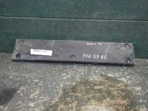 HYUNDAI SANTA FE накладка под передний государсвенный регистрационный знак 965292WAA0 2016г. арт.1403985