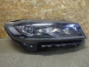 KIA SORENTO фара правая 92102C5620 2018г. арт.1404089 LED Уценка