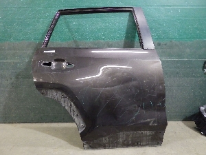 TOYOTA RAV4 дверь задняя правая 670030R151 2021г. арт.1417008