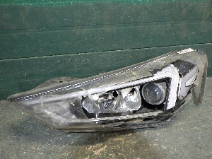 HYUNDAI TUCSON фара левая 92101D7600 2020г. арт.1434446 галоген