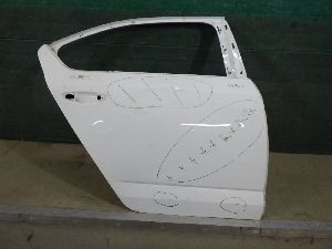 SKODA OCTAVIA  дверь задняя правая 5E5833056B 2017г. арт.1439011