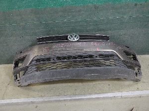 VOLKSWAGEN TIGUAN  облицовка бампера переднего 5NR807217GRU 2019г. арт.1452146