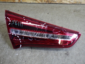 HONGQI H5 фонарь задний левый внутренний 3716075CF60 2022г. арт.1456111 Уценка