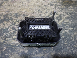 KNEWSTAR G11 датчик парковки бампера переднего наружный левый 7088038400 2024г. арт.1465874