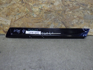 AUDI Q7 спойлер двери задка 4M0854871 2020г. арт.1469418 Уценка