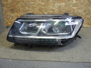 VOLKSWAGEN TIGUAN  фара левая 5NB941035D 2019г. арт.1474283 LED