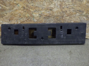 KIA SORENTO накладка под передний государсвенный регистрационный знак 86519P2000 2021г. арт.1474829