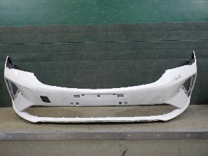 GEELY EMGRAND облицовка бампера переднего 6608220732 2024г. арт.1482007 Уценка