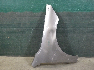 MERCEDES CLA крыло переднее правое A1188810400 2019г. арт.1485471