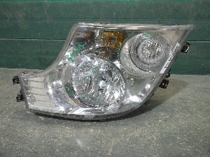 MERCEDES ACTROS фара левая A9608200239 2023г. арт.1488342 галоген