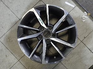 GEELY COOLRAY диск колеса переднего правого 4024033200915 2022г. арт.1488394 R17