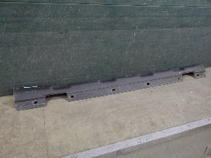 MERCEDES GLA накладка порога правого A1566981054 2014г. арт.1488405