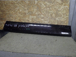 AUDI Q8 накладка двери передней правой 4M8853960FGRU 2021г. арт.1491791