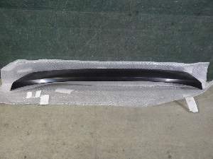 TOYOTA RAV4 накладка крышки багажника 768120R900 2015г. арт.1494676