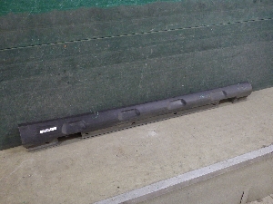 MERCEDES GLA накладка порога правого A1566981054 2014г. арт.1497096