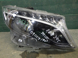 MERCEDES V-Class фара правая A4479063901 2024г. арт.1503523 LED