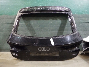 AUDI Q3 крышка багажника 83F827025 2020г. арт.1506803