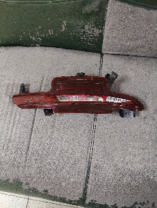 CHANGAN UNI-K светоотражатель спойлера бампера заднего CD569F2805030800 2024г. арт.1514677