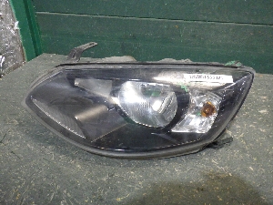 ВАЗ 2194 фара левая 21923711011 2015г. арт.1535401 галоген