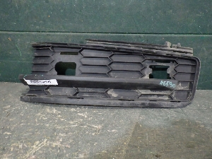 SKODA KODIAQ решетка бампера переднего правая 5658073689B9 2018г. арт.1546590