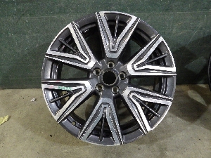 HONGQI HS5 диск колеса заднего левого 3101011DD22 2024г. арт.1550485 R20 Уценка