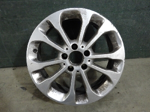 MERCEDES GLA диск колеса передний левый A15640117007X45 2016г. арт.1559704 R17 Уценка