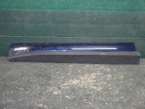 SKODA KODIAQ накладка двери передней левой 565854939A 2022г. арт.1561078