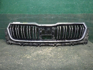 SKODA KODIAQ облицовка радиатора 2022г. арт.1561080