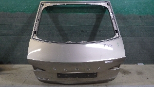 SKODA RAPID крышка багажника 2020г. арт.1561089
