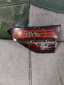 GEELY COOLRAY фонарь задний правый внутренний 7057016100 2023г. арт.1576481