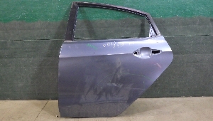 KIA RIO дверь задняя левая 770034X000 2015г. арт.1582878