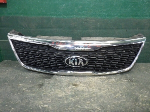 KIA SORENTO решетка облицовки радиатора 863502P500 2017г. арт.1622551