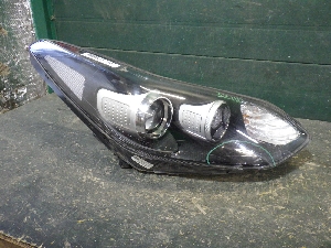 KIA SPORTAGE фара правая 92102F1011 2020г. арт.1632110 галоген